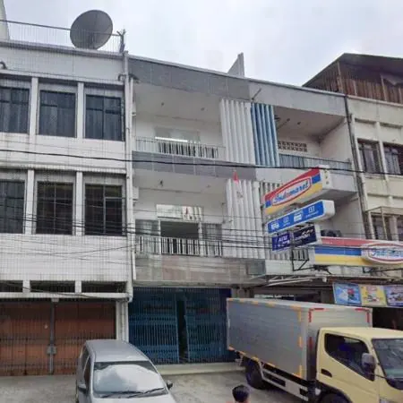 Foto dokumentasi Ruko 3 lantai + rooftop di Jakarta Pusat dari (1-1) AYDA Jakarta Pusat & Timur Ags26.pdf